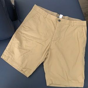 Men (shorts)